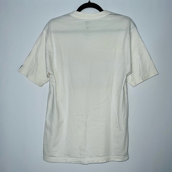 Phoenix Suns 2000s UNK T-Shirt NBA "Blood Runs Orange" Graphic White Size Medium - Picture 2 of 7